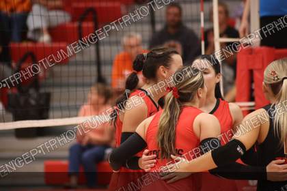 Dalton High School vs Tuscarawas Valley game-day sports photo