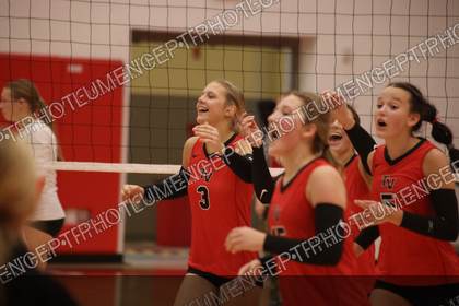 Dalton High School vs Tuscarawas Valley game-day sports photo