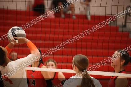 Dalton High School vs Tuscarawas Valley game-day sports photo
